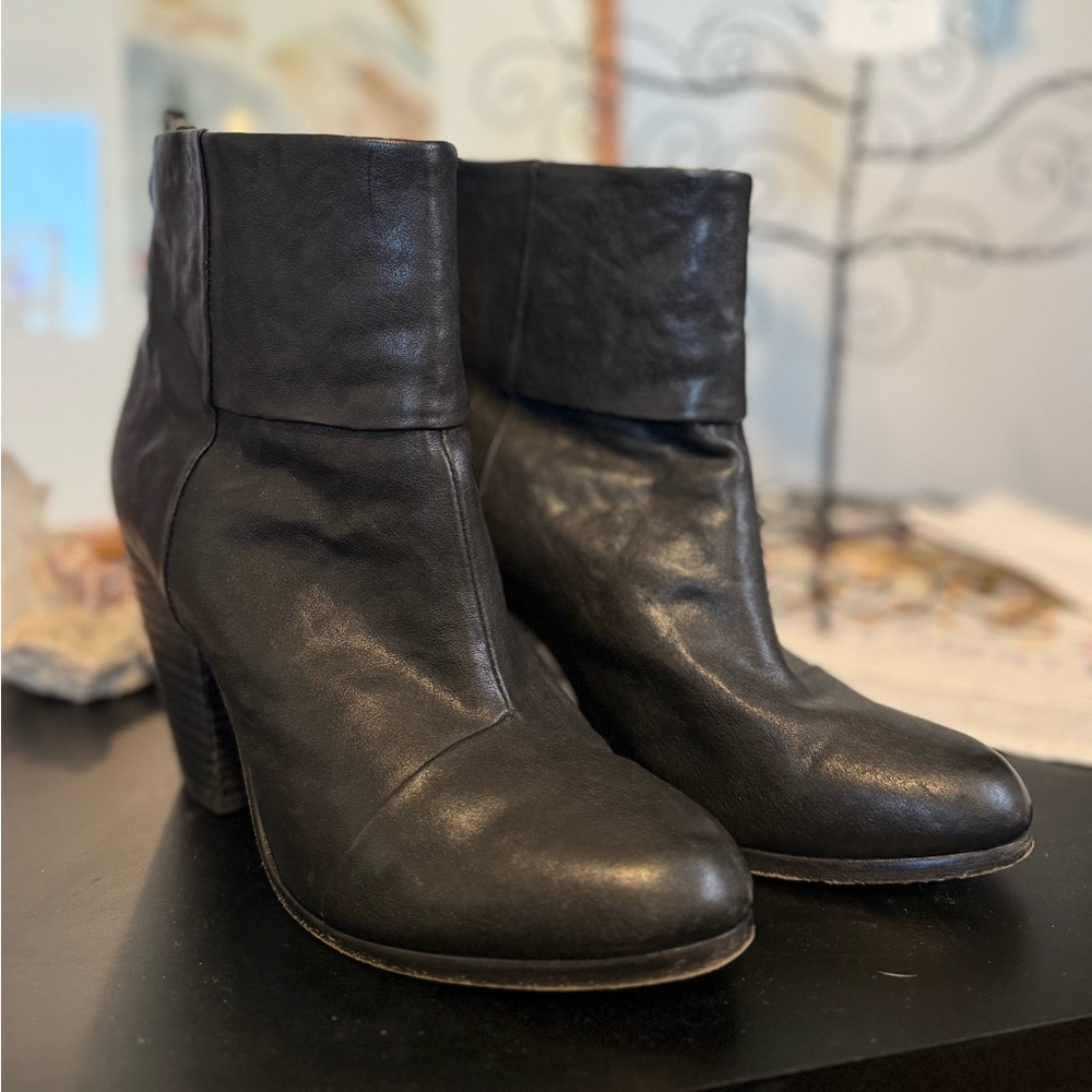 rag & bone Black Leather Ankle Booties